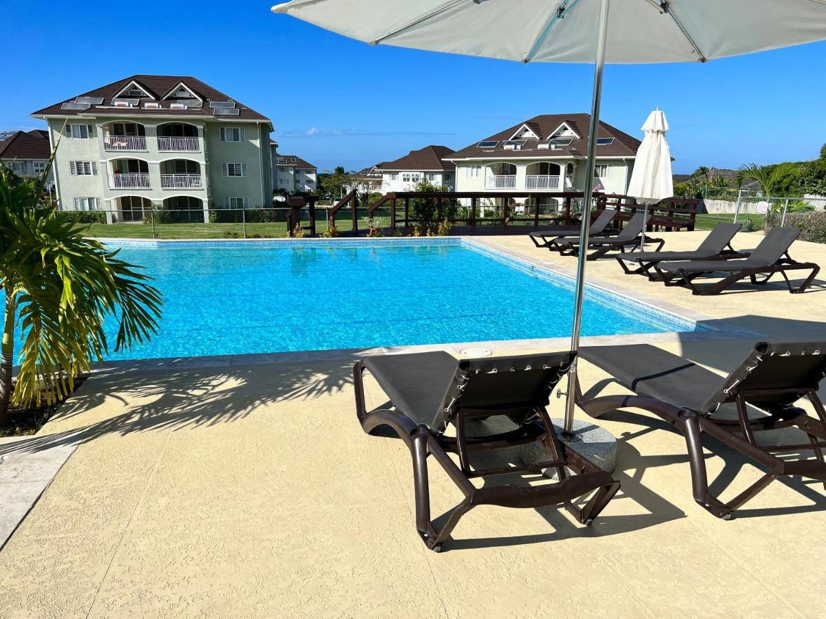 New Luxurious Retreat Near Ocho Rios Apartment Richmond Ngoại thất bức ảnh